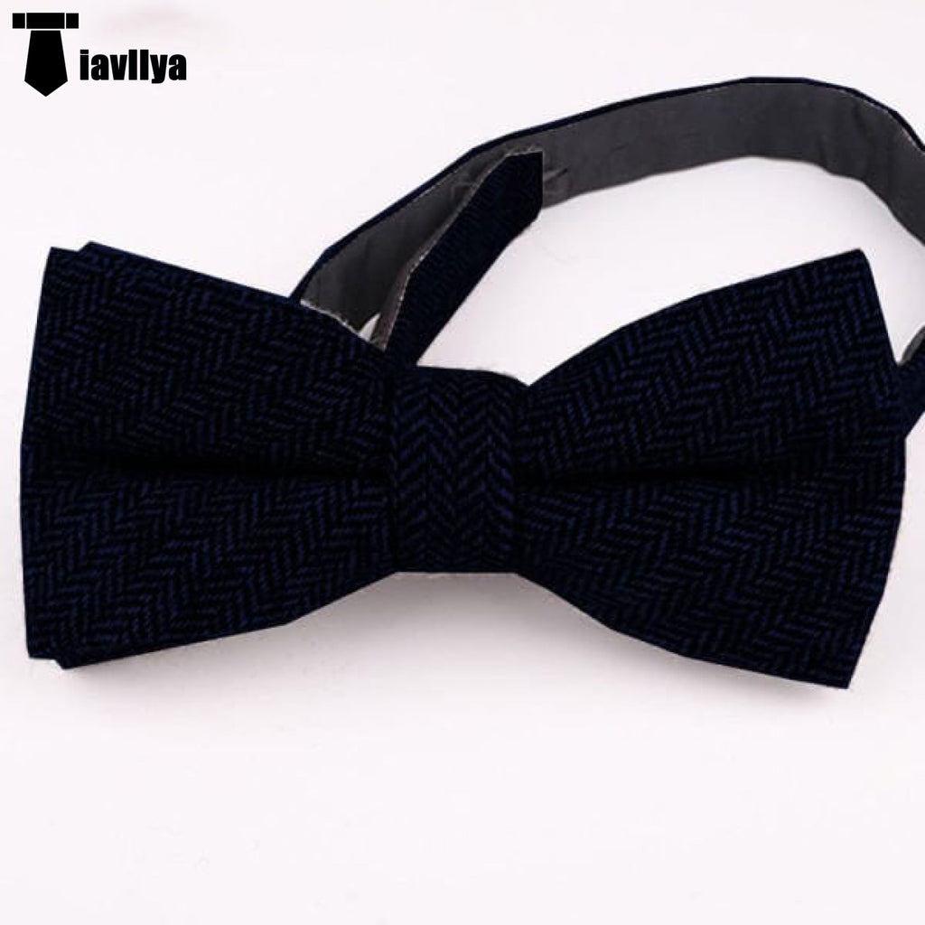 Formal Men’s Classic Design Herringbone Bow Tie Navy Accessories